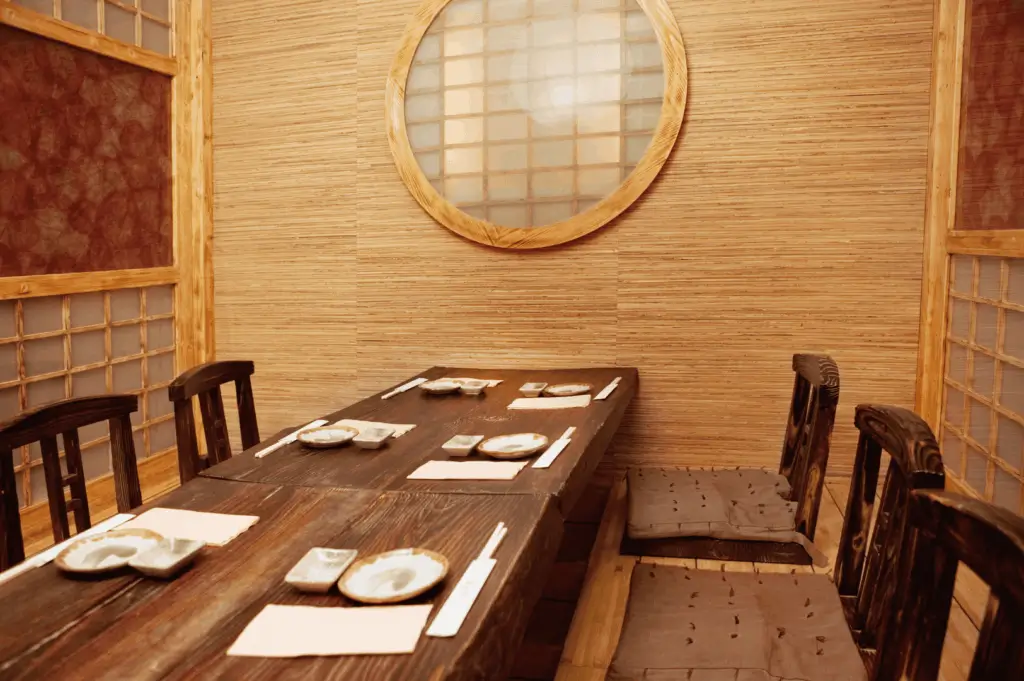 Traditional Japanese minimalist interior restaurant design blends authentic restaurant interior design with timeless restaurant design principles, inspiring Singapore restaurant design and global interior design trends for smooth operations. This serene restaurant maximizes space for cooking and hotel-style dining, with low wooden tables that feel like a refined house of art. Designers create a cross‑cultural aesthetic influenced by London and Singapore, offering a warm welcome to customers with thoughtful ideas for bar placement, prime location, and intimate venue. Drawing inspiration from hospitality, the ambiance and decor invite guests to enjoy the life and refined ambience of attentive service. Spaces cater to family gatherings with appealing layouts that evoke a sense of calm, offering tips to plan for offices or brand identity in design. Guests can relax and reflect in a setting that doubles as standout projects for galleries on accessibility and the journey of inclusive design. Dim lighting enhances functionality, while details in architecture connect to nature through subtle plants and efficient operations like ventilation. Each instance achieves balance and flow, using materials to opt for form that rivals the world's best—encouraging visitors to visit and spark the appetite. Thoughtful ramps show understanding of mistakes to avoid for disabilities, preventing delays in kitchen workflow. This important approach creates the ideal blend of comfort for staff and an open place for all.