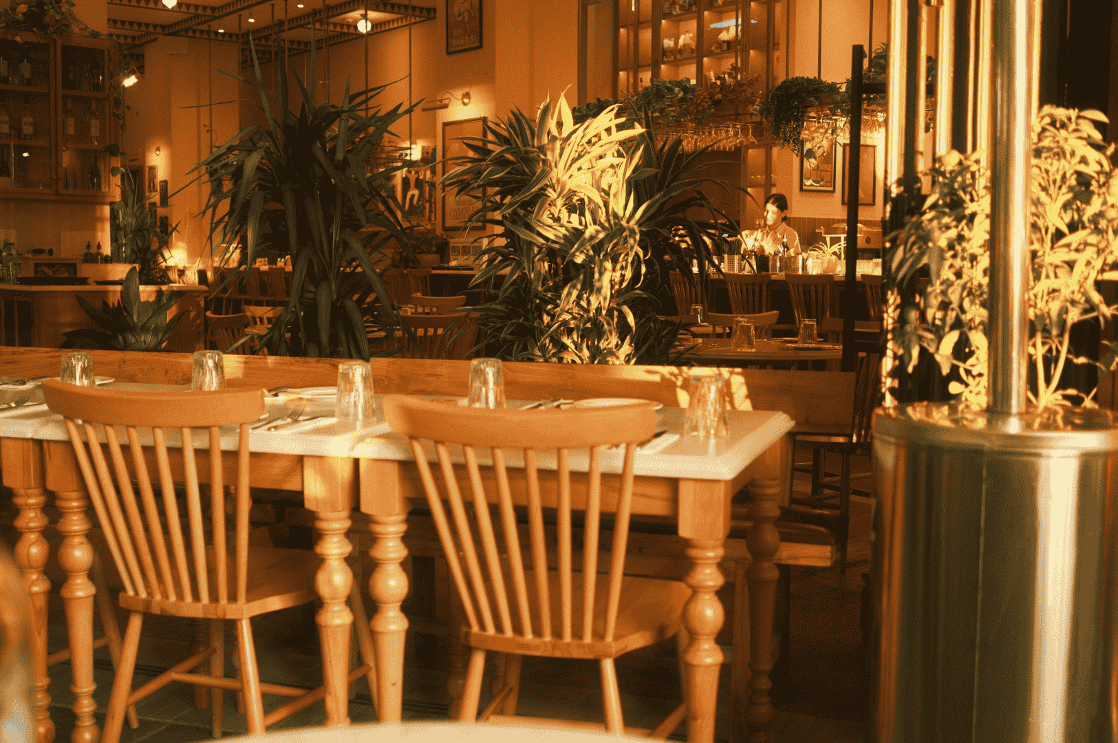 Sustainable Restaurant Design: Eco-friendly Materials That Don’t Compromise on Style